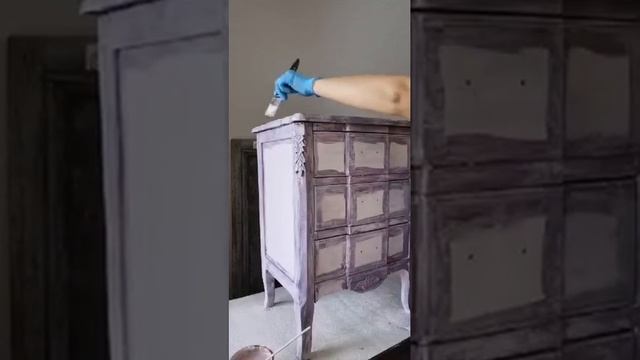 Как покрасить старую тумбочку|Как перекрасить мебель в детской|Как состарить мебель своими руками