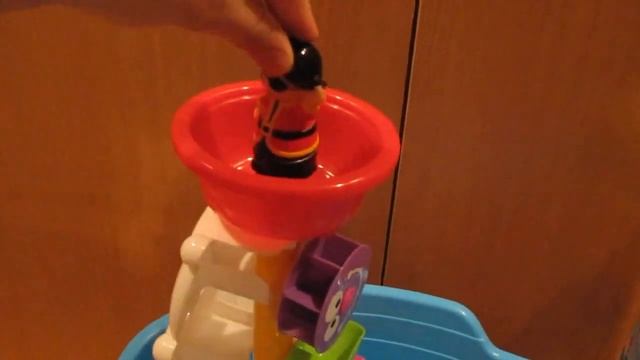 Детская игрушка видеообзор - Столик-песочница Пиратский Корабль смотреть онлайн