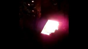 печка на отработке горит на пластмассе