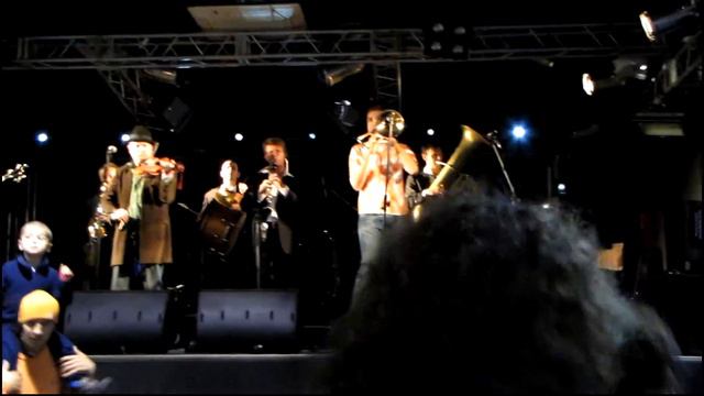 Dobranotch Добраночь Гагаузская мелодия -Джампарале- CasaCasa 2012. смотреть онлайн