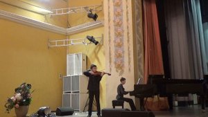 Г.Венявский. Концерт №2, 1 часть