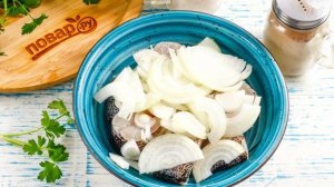 Щука маринованная в уксусе с луком
