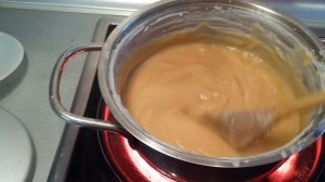 Домашние ириски сметанные.Очень вкусные)))