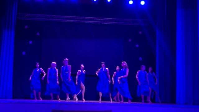 Горячая бачата. Latina Lady's style смотреть онлайн