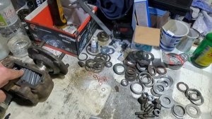 ЛуАЗ.   Старые,но Новые бортовые . другие шестерни