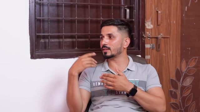 Family of 3 SURVIVING on Rs.40,000 in DELHI | Fix Your Finance Ep. 52 смотреть онлайн