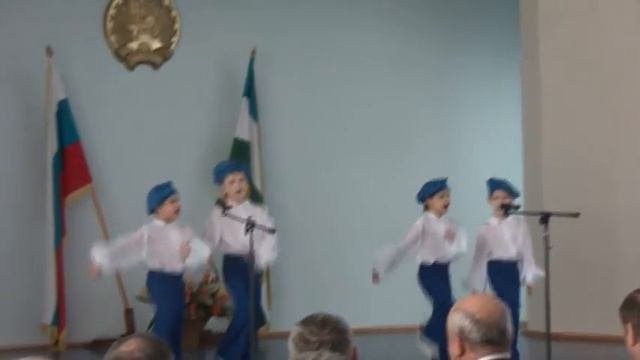 Выступление мальчиков к 23 февраля в Администрации