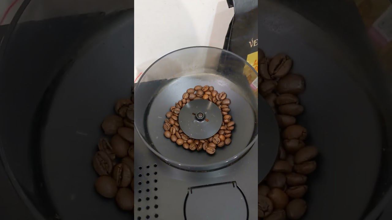 Кофемашина BOSCH BENVENUTO CLASSIC PIANO, демонстрация работоспособности смотреть онлайн