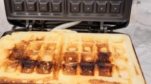 Вафельница Scarlett SC-WM11901