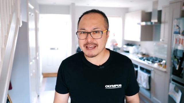 Why Olympus & Micro Four Thirds - VLOG 056 смотреть онлайн