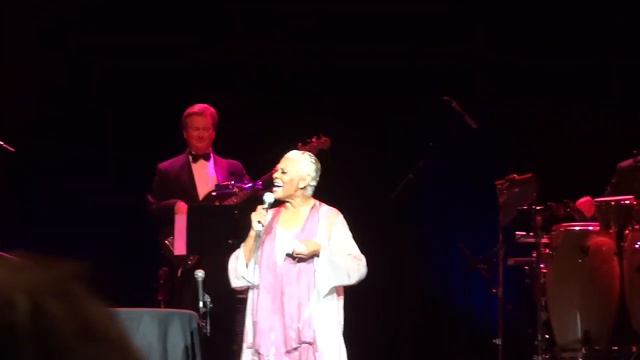 Dionne Warwick "Heartbreaker"  Olympia, Paris May 23 2012