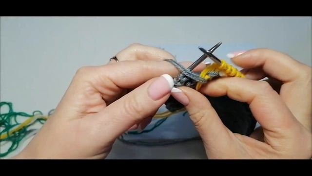 Тапочки на двух спицах без шва на подошве укороченными рядами. Теплые тапочки на 2 спицах.