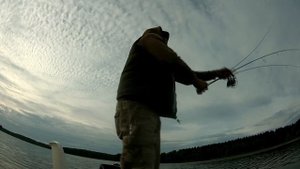 Спиннинг осенью на рузском водохранилище.