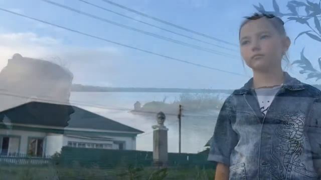 Стихотворение "Родное село". Читает Соколова Ксения.
