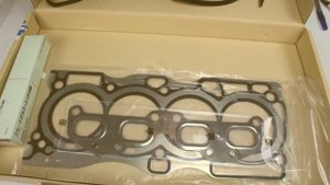 QR20DE (2.0L), QR25DE (2.5L) Nissan ремкомплект двигателя Tokashiki 10101-WE025