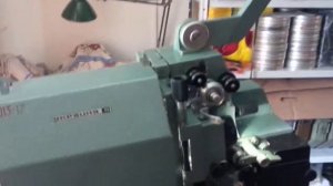 Демонстрация работы киноустановки Украина 5 в стационарном режиме с освещением зала