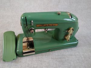 Швейная машинка "Тула". Модель 1. СССР.