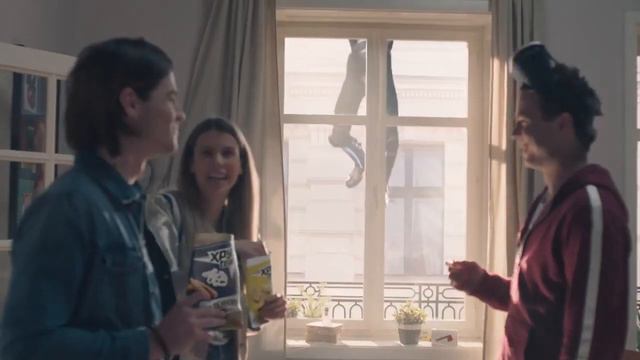 Реклама Хрустим с супергероем Павлом Волей смотреть онлайн