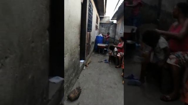 Камерун. Дуала. С 19 марта живем в деревне(4) смотреть онлайн