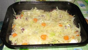 Говядина с капустой в духовке