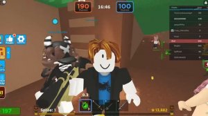 с немаю про подземную войну в роблокс