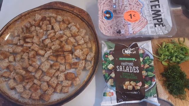 Гороховый супчик с мясной соломкой. Париж.