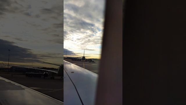 Первая часть vlog в Москве но в отеле. смотреть онлайн