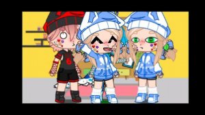 Я в этом фильме главный актёр! Я сценарист в нём, я режиссёр!