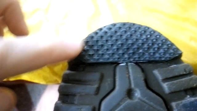 КАК СДЕЛАТЬ ОБУВЬ НЕ СКОЛЬЗКОЙ!!!