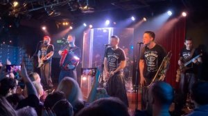 Волга-Волга - Белые розы 02.02.2020 ( Москва, клуб «16 тонн», тур Гусилетие)