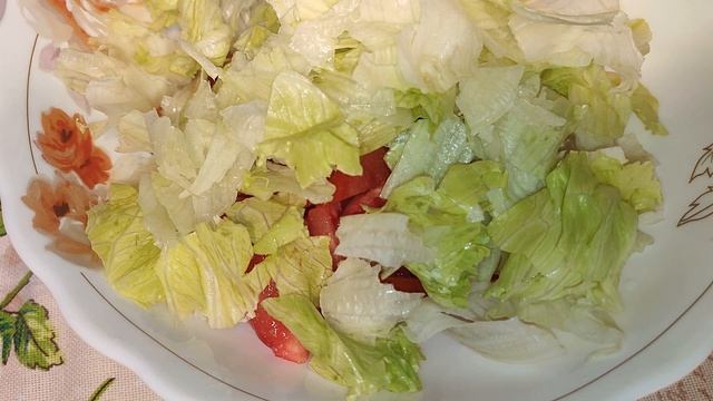 Салат с тунцом! Быстрый, полезный и очень вкусный САЛАТ с ТУНЦОМ! Рецепты ПП смотреть онлайн