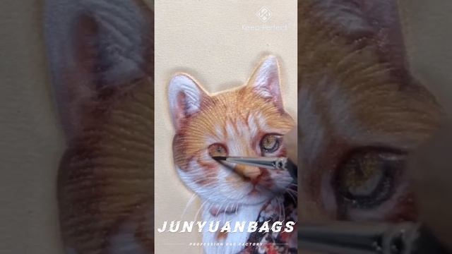 Handcraft Sling Bag：23s to show you how I carved my pet image on my sling bag！