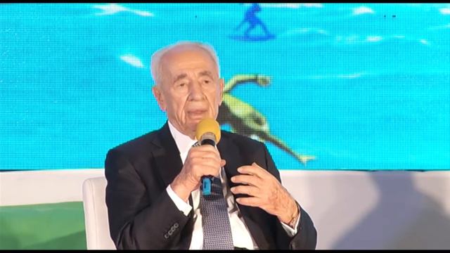 Fireside Chat pt.2 (Shimon Peres, Former President of Israel & Yossi Vardi) | DLDTelAviv 14 смотреть онлайн