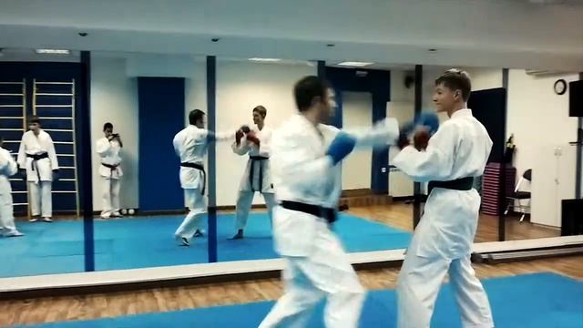 Ролик смотреть онлайн