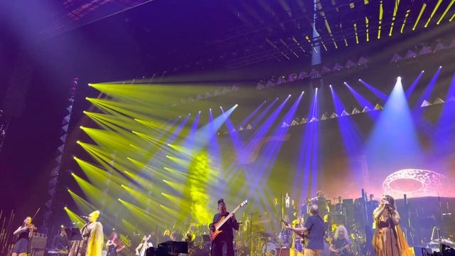 Dubai Theme by Hans Zimmer 27/Jan/2023 Hans Zimmer Live in Dubai смотреть онлайн