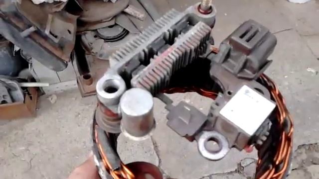 Генератор с MAZDA CAPELLA 1988 г.в. Пробег 245 000 км. смотреть онлайн