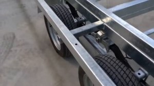 Прицеп платформа для жилого модуля.