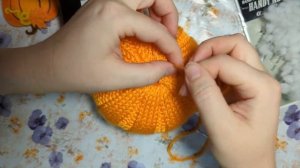 Вязаная тыква спицами.