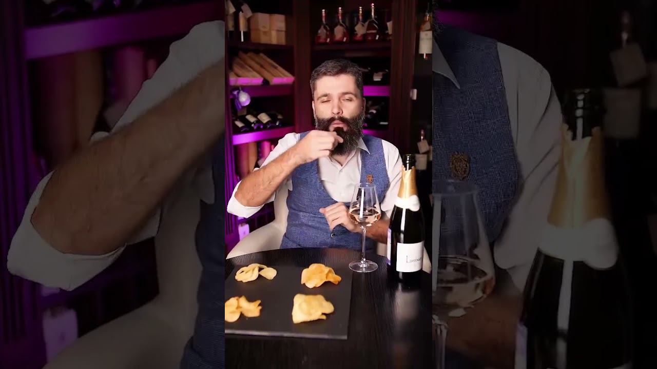 Сомелье с шампанским смотреть онлайн