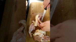 Разделка куриного окорочка