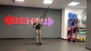 подтягивания узким хватом в петлях