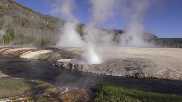Звуки горячих гейзеров.
