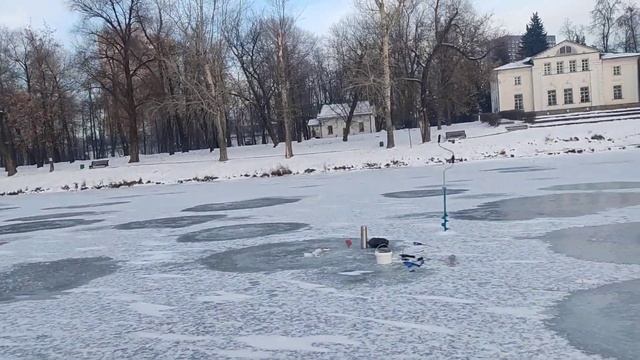 2.12.22 КРХ Белая Дача,клёв на ОСНОВНОМ водоёме! смотреть онлайн