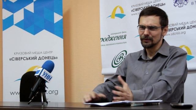 В плену  у ополченцев.