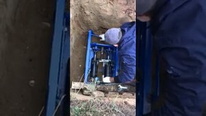 Установка прокола грунта Игла 32Т в работе