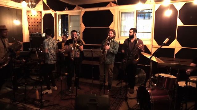 Here, Kitty Kitty - Live at HALAL (full) смотреть онлайн