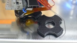 LinuxCNC controlled 3D printer; Slic3r honeycomb test