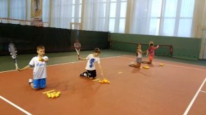 Теннис.Тренировка. Техника удара справа(топ-спин))