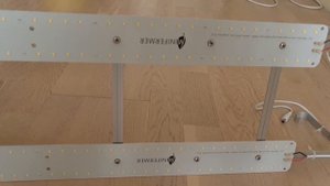 Как крепятся лампы к стеллажу