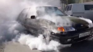 Дым из под колёс